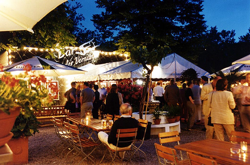Nutzerfoto 3 Bar jeder Vernunft Veranstaltungs-Organistations-GmbH
