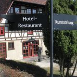 Hotel Hofgut Hohenkarpfen in Hausen ob Verena