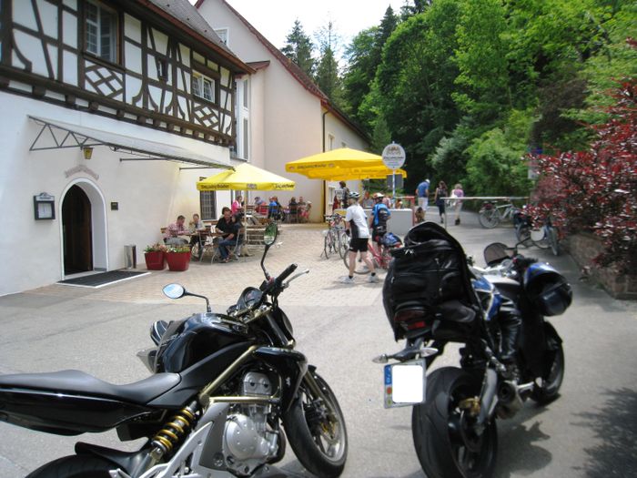 Neumühle, beliebtes Bykerlokal an der Strecke Sigmaringen - Tuttlingen