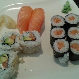 Sushi-Men&uuml; Nr. 4 (7,90&euro;) ... ein Maki schon verspeist :-)