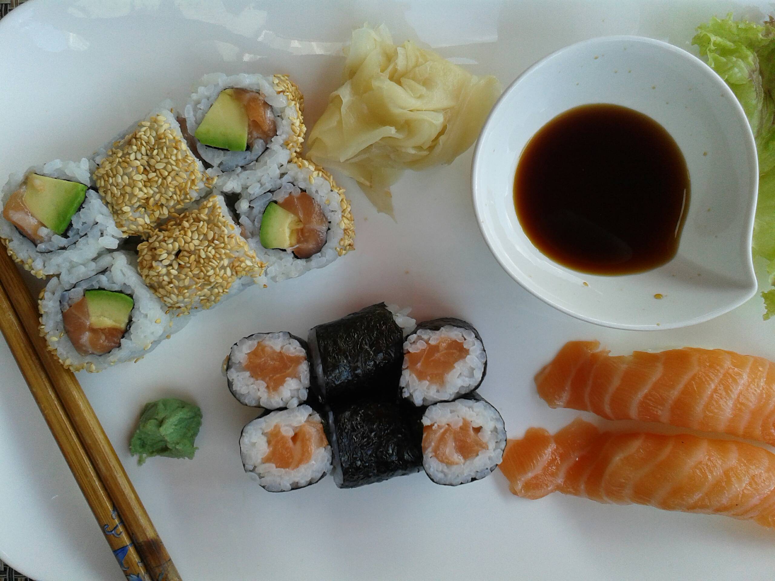 Sushi-Men&uuml; Omega (mit Thunfisch), 9,50 EUR