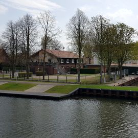 Bootshaus Kanalseite