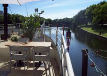 Bild zu van Loon Restaurantschiffe Philippa, Josephine und van Loon im Urbanhafen