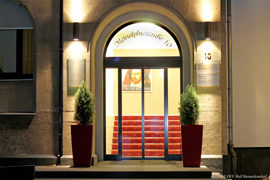 Eingang TAKE OFF Schauspielschule, Bochum