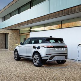 RS Autohaus exclusiv - Jaguar, Land Rover, Mobilvetta Design, Horwin Vertragshändler in Brandenburg an der Havel