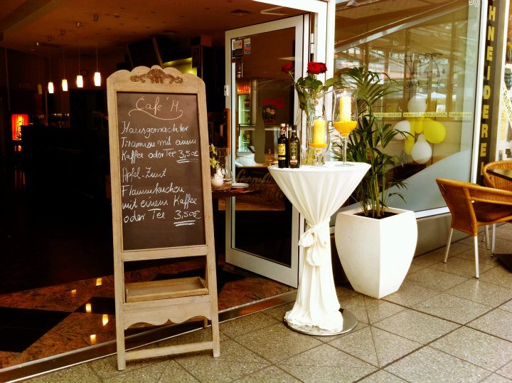 Bild 2 Cafe M in Leverkusen