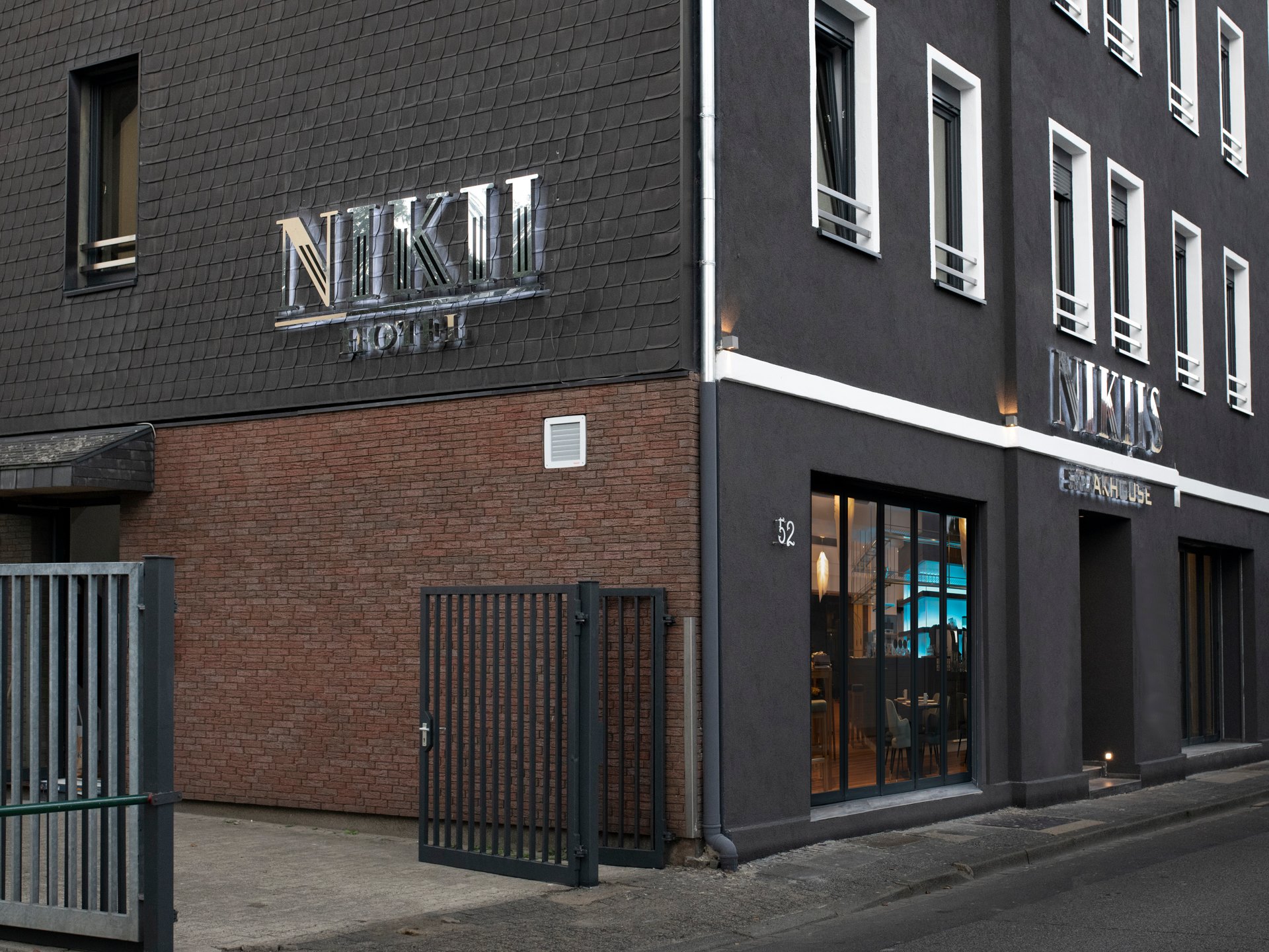 Bild 1 Nikii Hotel & Restaurant GmbH in Leverkusen