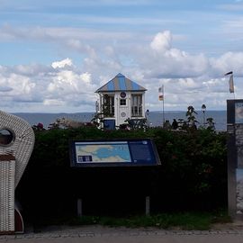 Blick von der Terrasse zur Ostsee und Insel Rügen