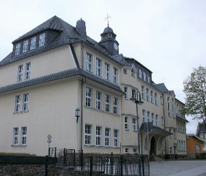 Grundschule Hugo-Ament im OT Bernsbach