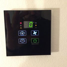 Am digitalen Thermostat lässt sich die Temperatur leicht einstellen