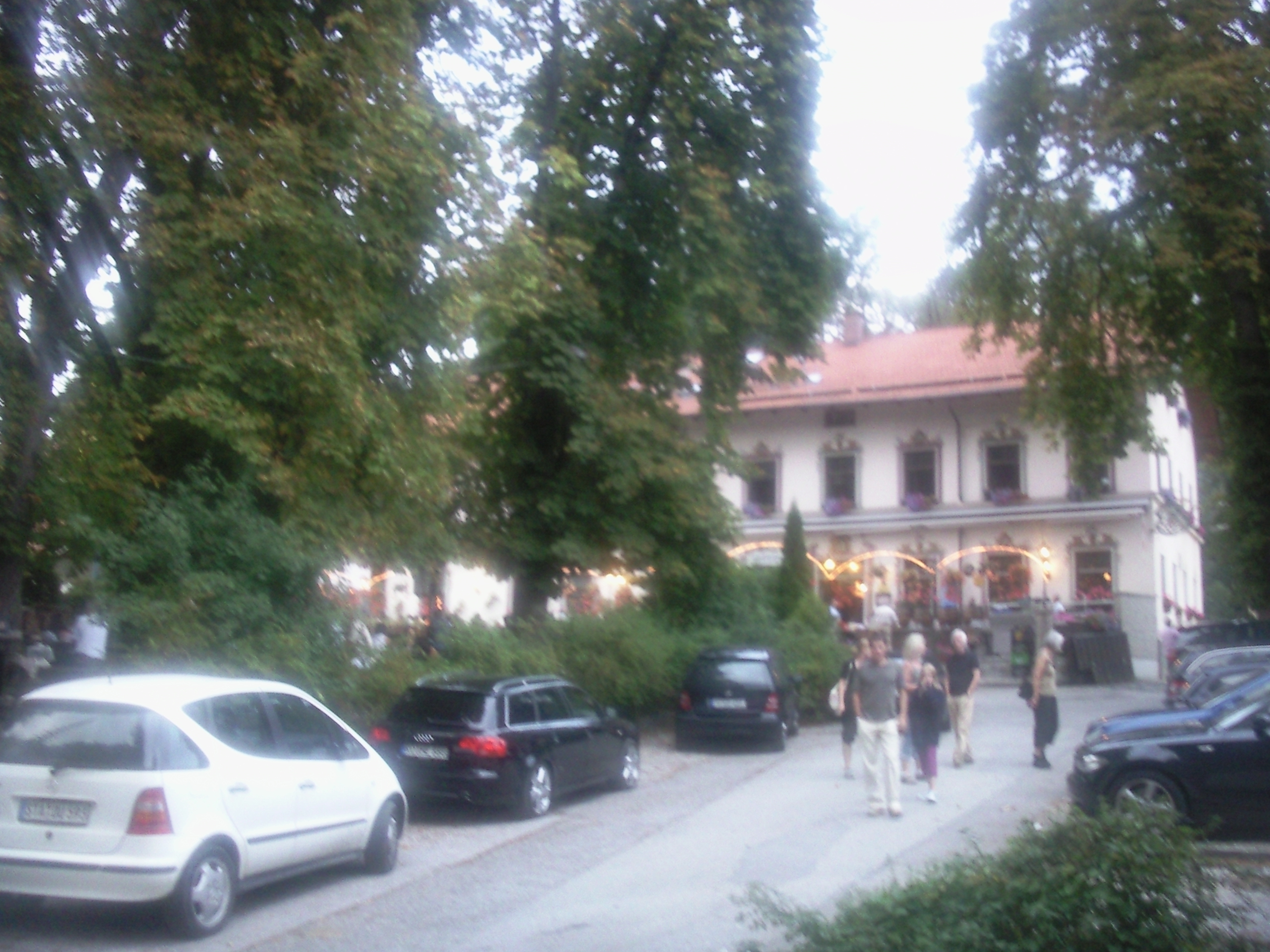 Biergarten Leutstetten bei Starnberg