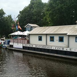 Lübecker Motorboot-Club e.V. - Hafenmeisterei in Lübeck