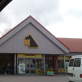 Netto Deutschland - schwarz-gelber Discounter mit dem Scottie in Ahrensburg