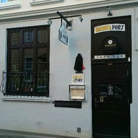 Sherry & Port Tapa Bar in Lübeck