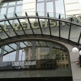 Stadt Restaurant im Hotel Reichshof in Hamburg