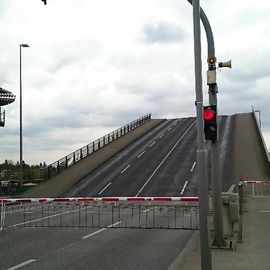 Eric-Warburg-Brücke in Lübeck