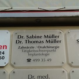 Müller, Thomas und Sabine Dres.med.dent. in Stockelsdorf