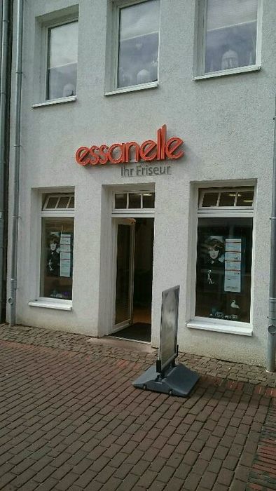 Nutzerbilder Essanelle Ihr Friseur - Essanelle Hair Group AG Friseursalon