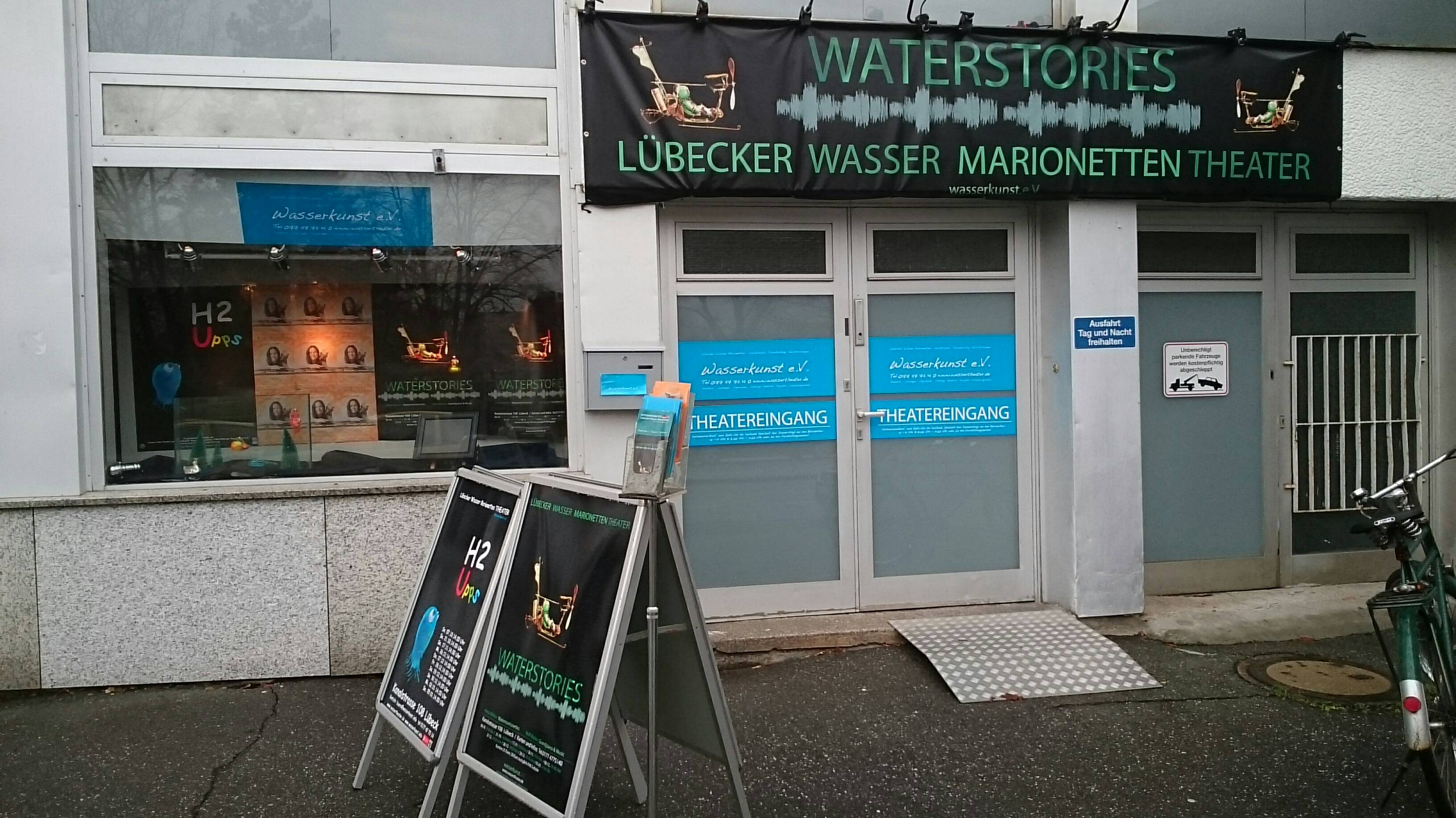 Bild 1 Lübecker Wasser Marionetten Theater in Lübeck