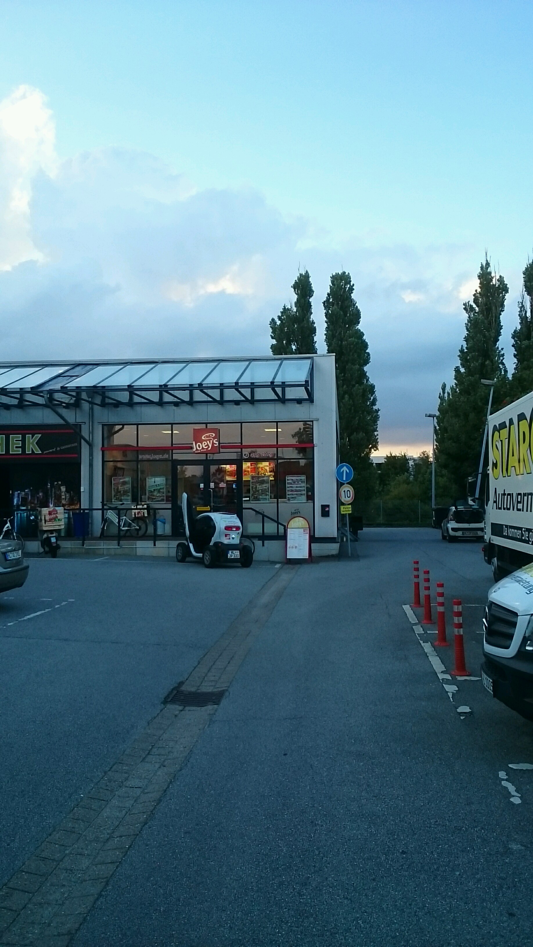Bild 15 Domino's Pizza Lübeck Lohmühle - Closed in Lübeck