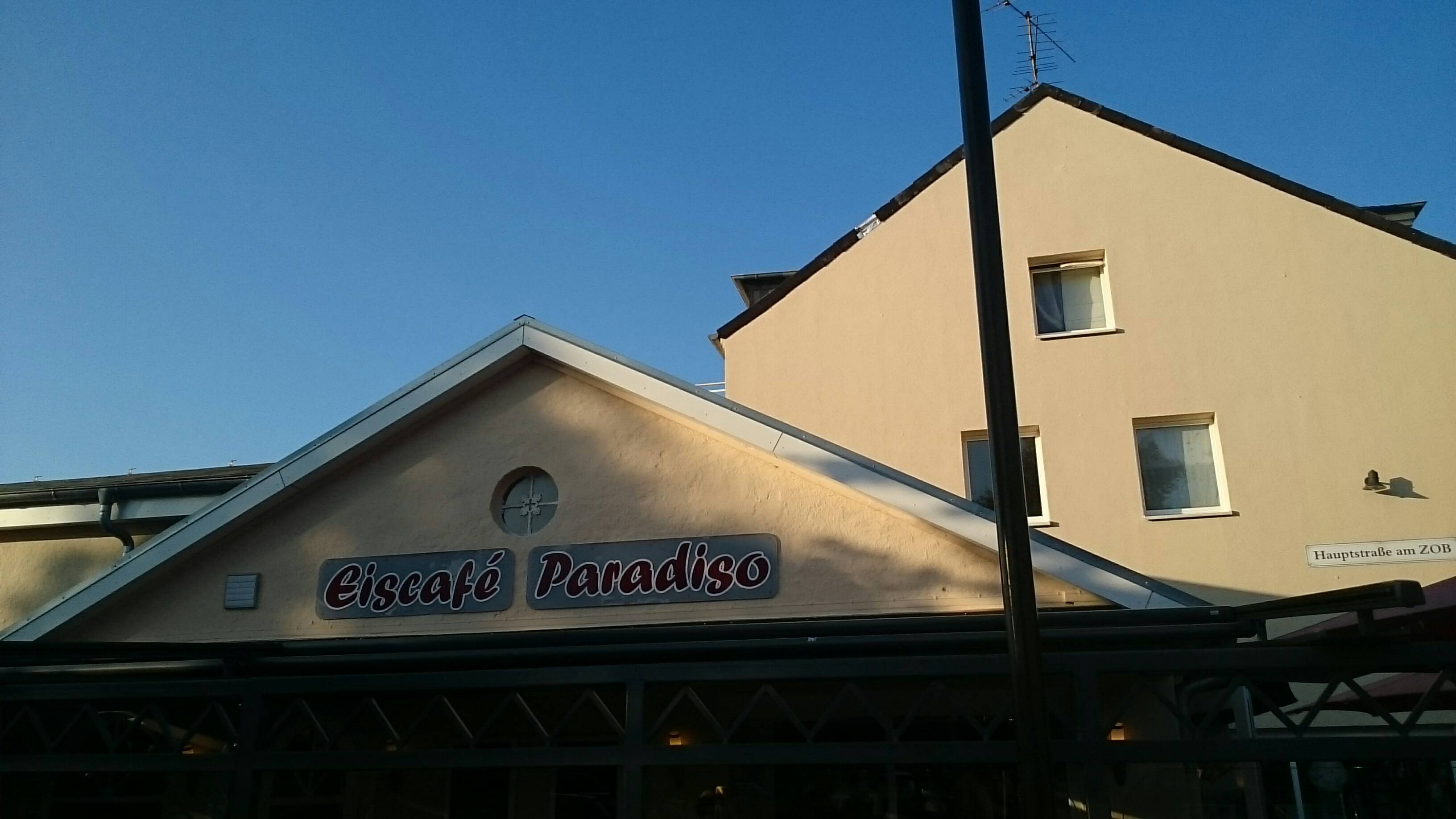 Bild 1 Eiscafe Paradiso Inh. Apostolos Karapatsios in Mölln