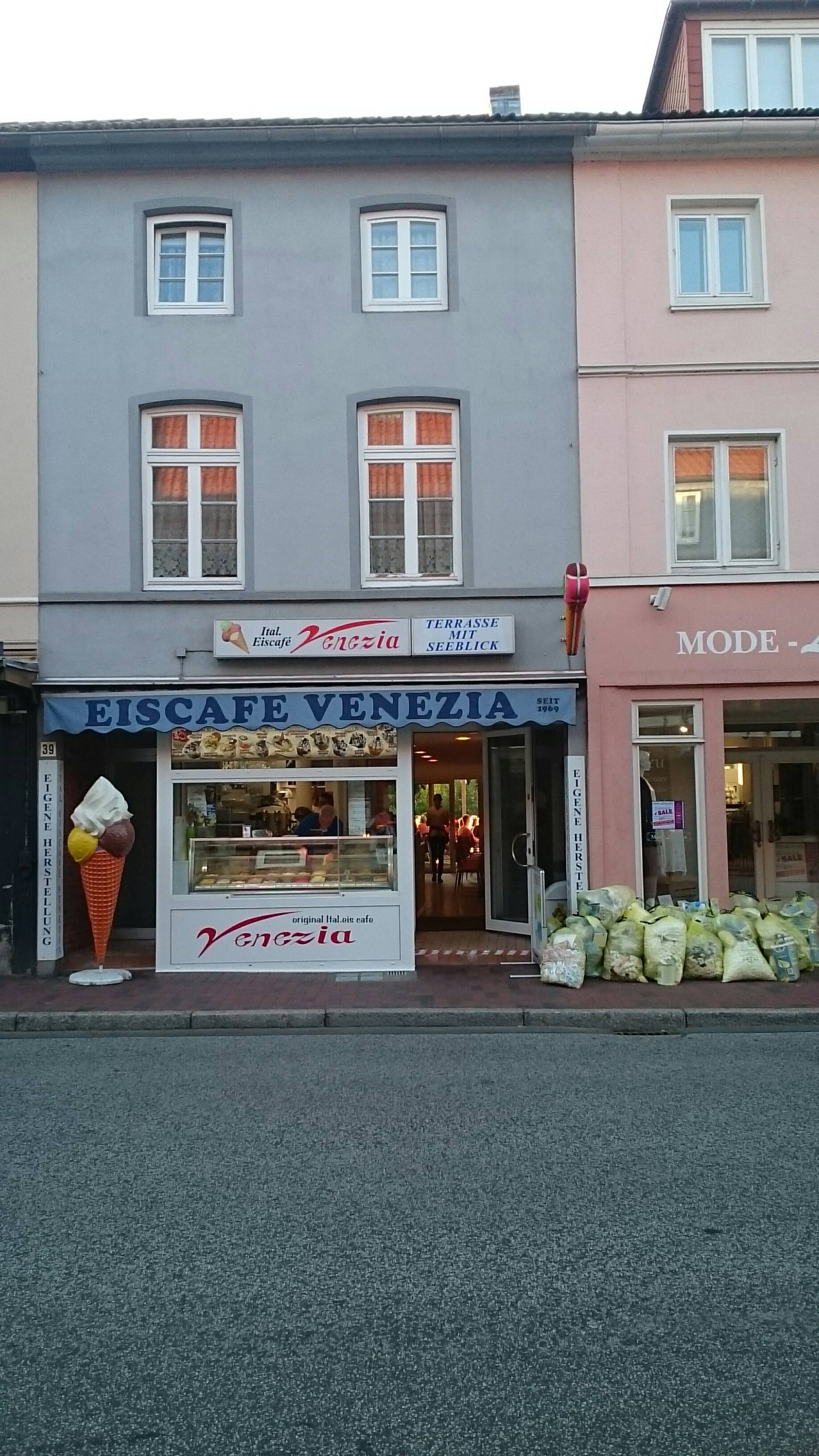Bild 4 Eiscafé Venezia in Mölln