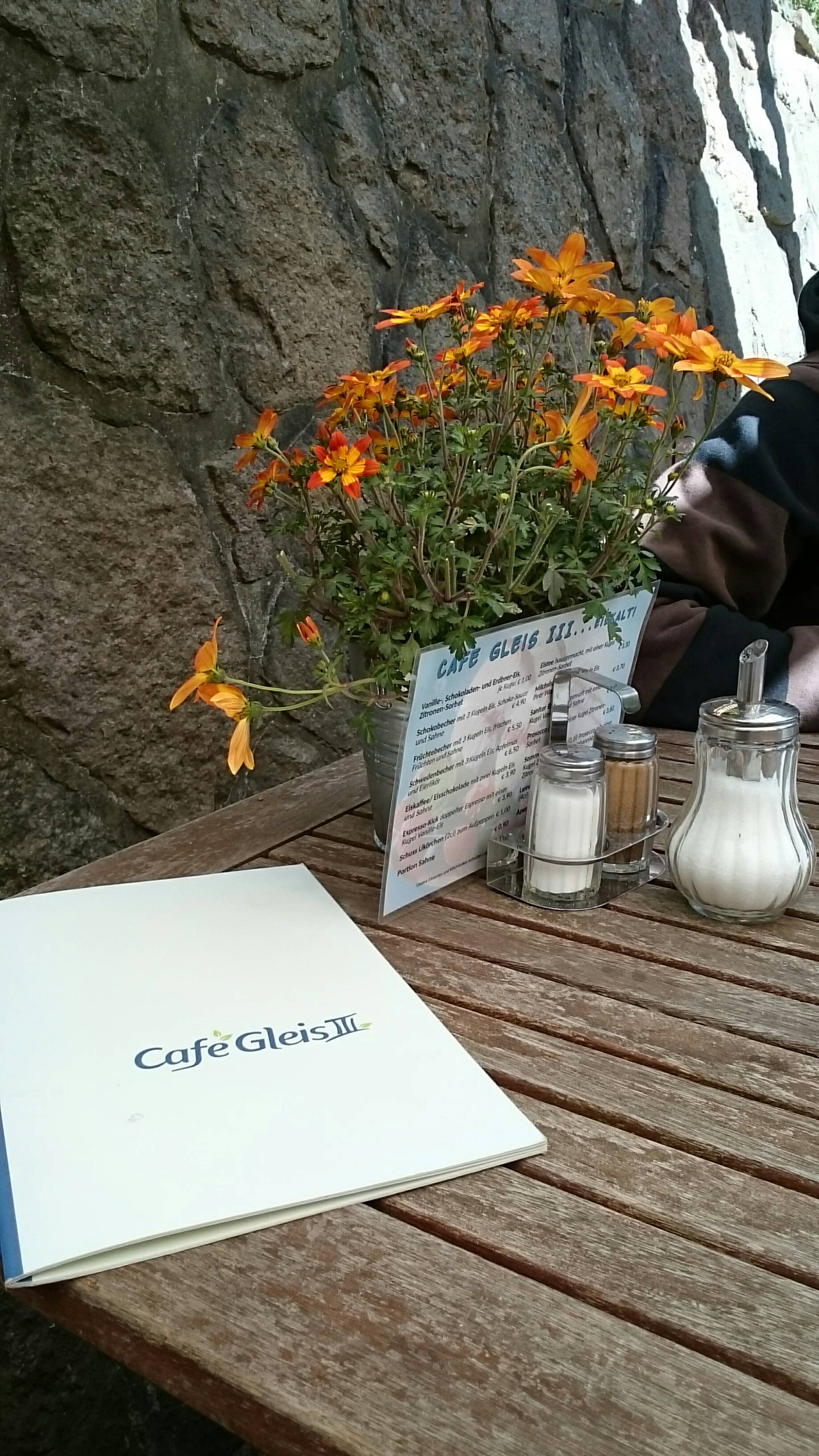 Bild 3 Café Gleis III in Malente