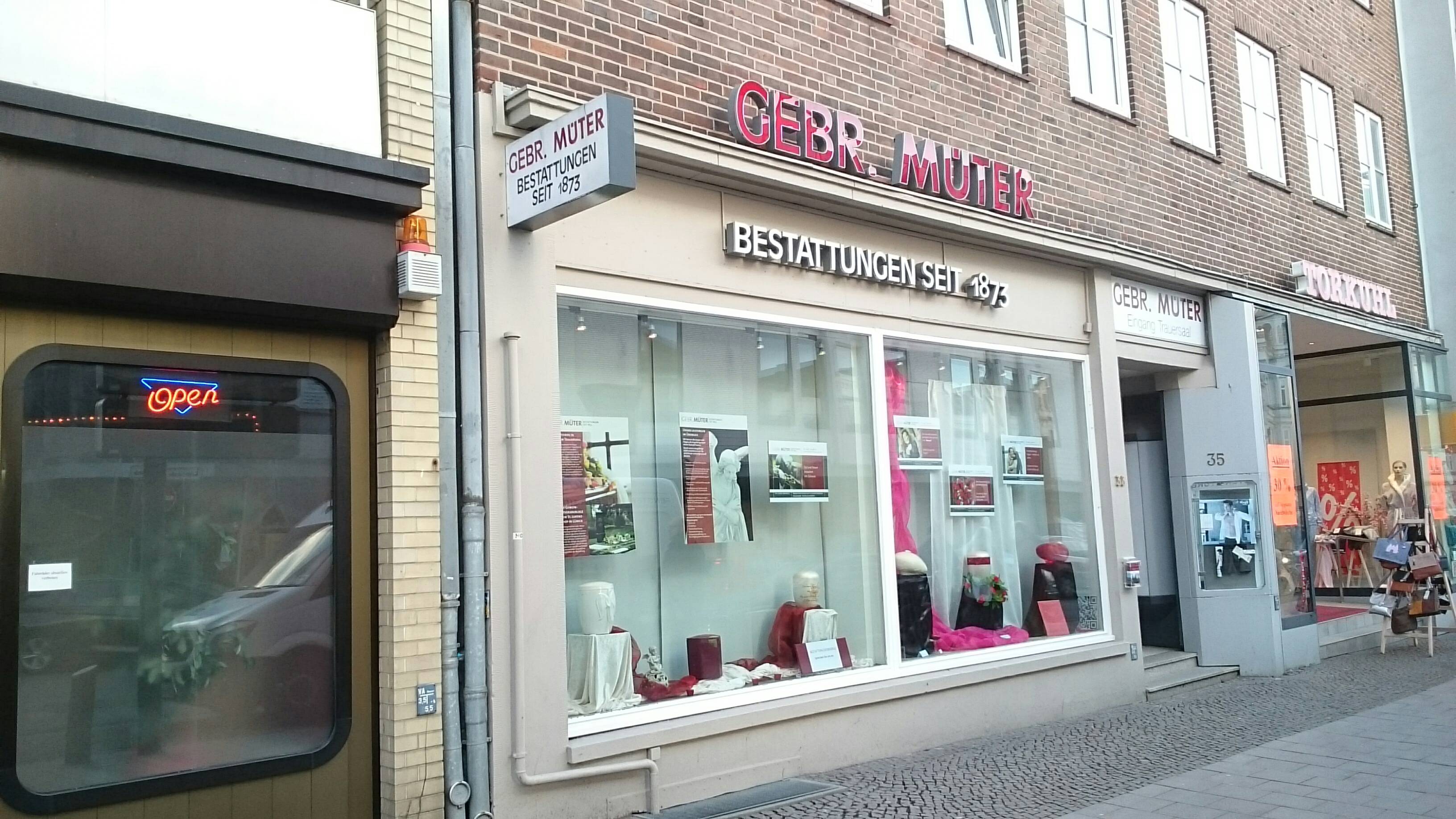 Bild 1 Gebrüder Müter in Lübeck