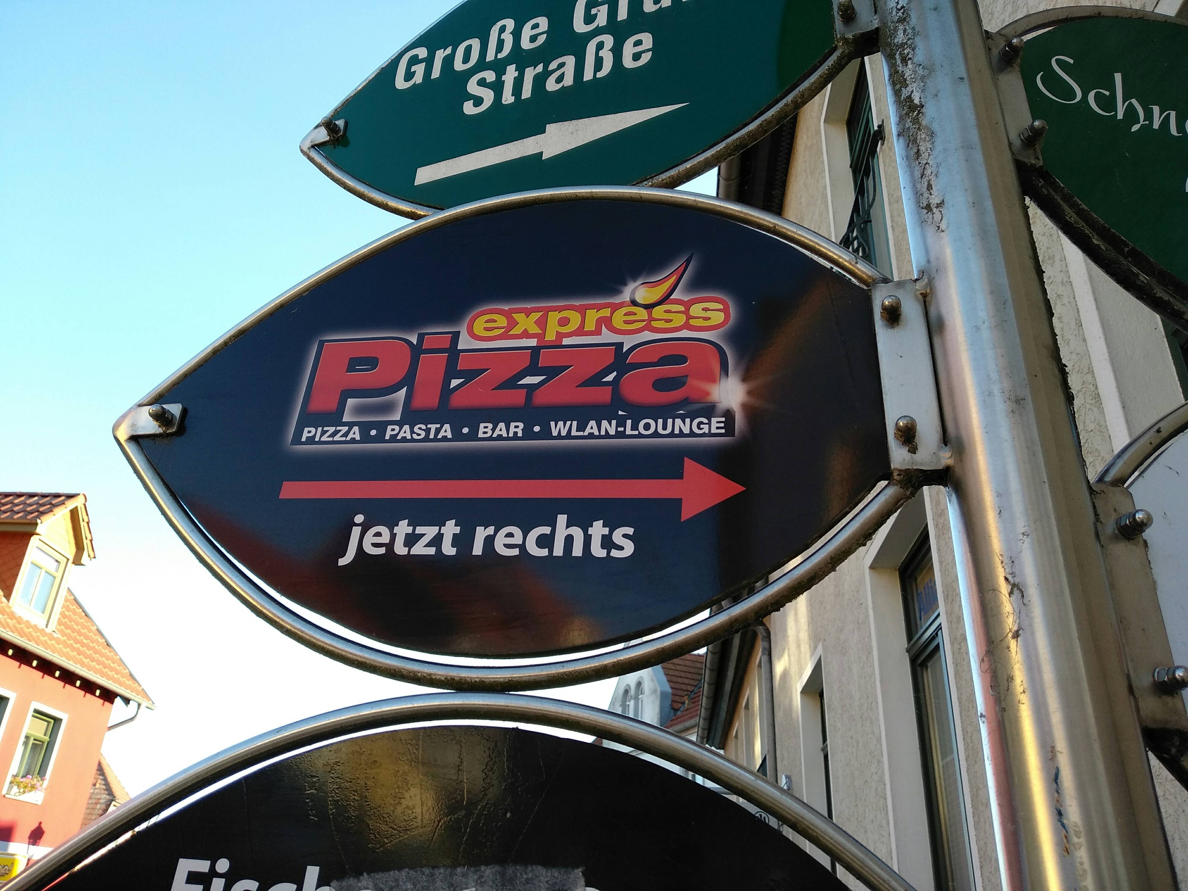 Bild 15 PIZZA EXPRESS in Waren (Müritz)