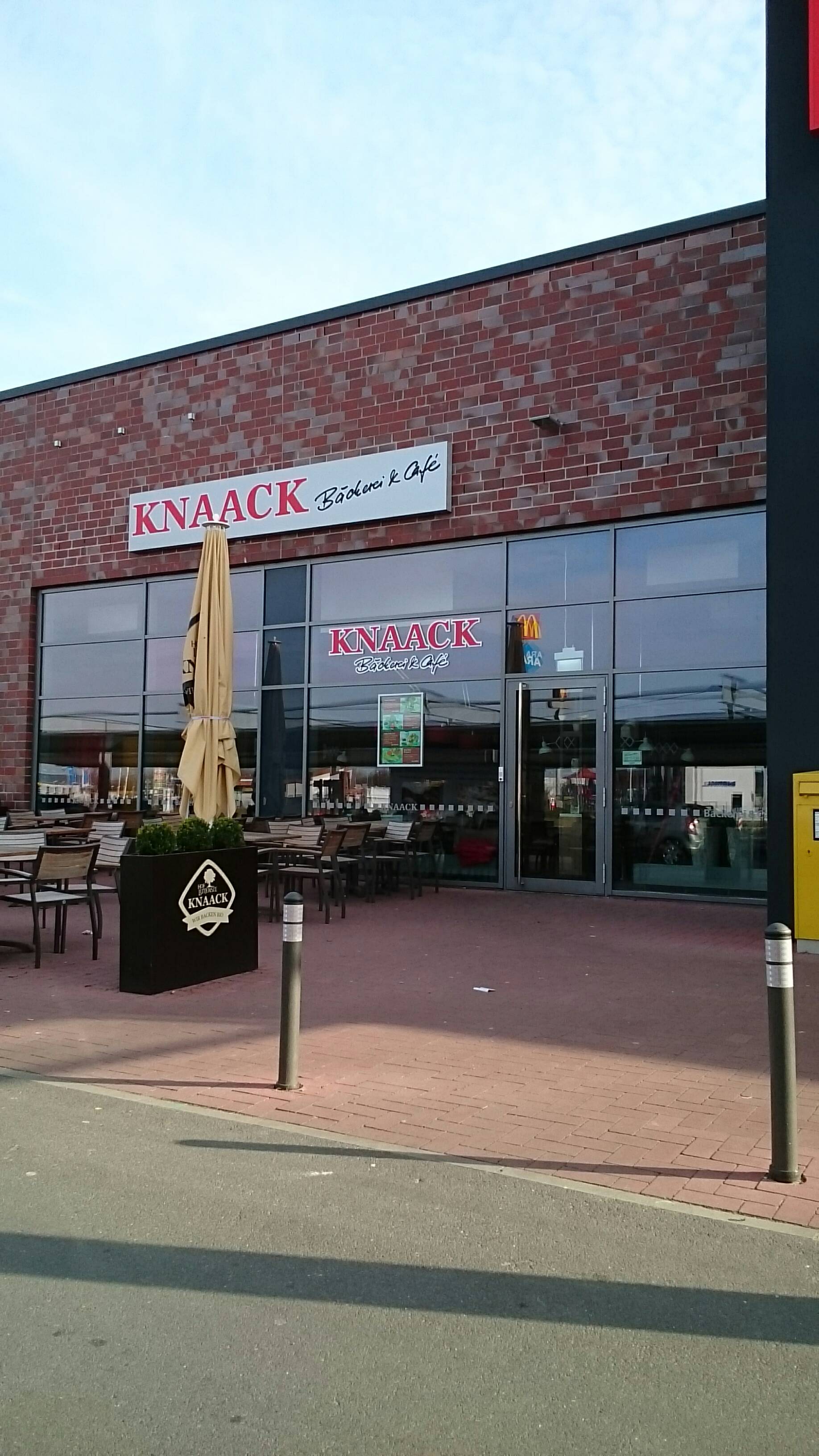 Bild 1 Bäckerei Knaack in Reinfeld (Holstein)