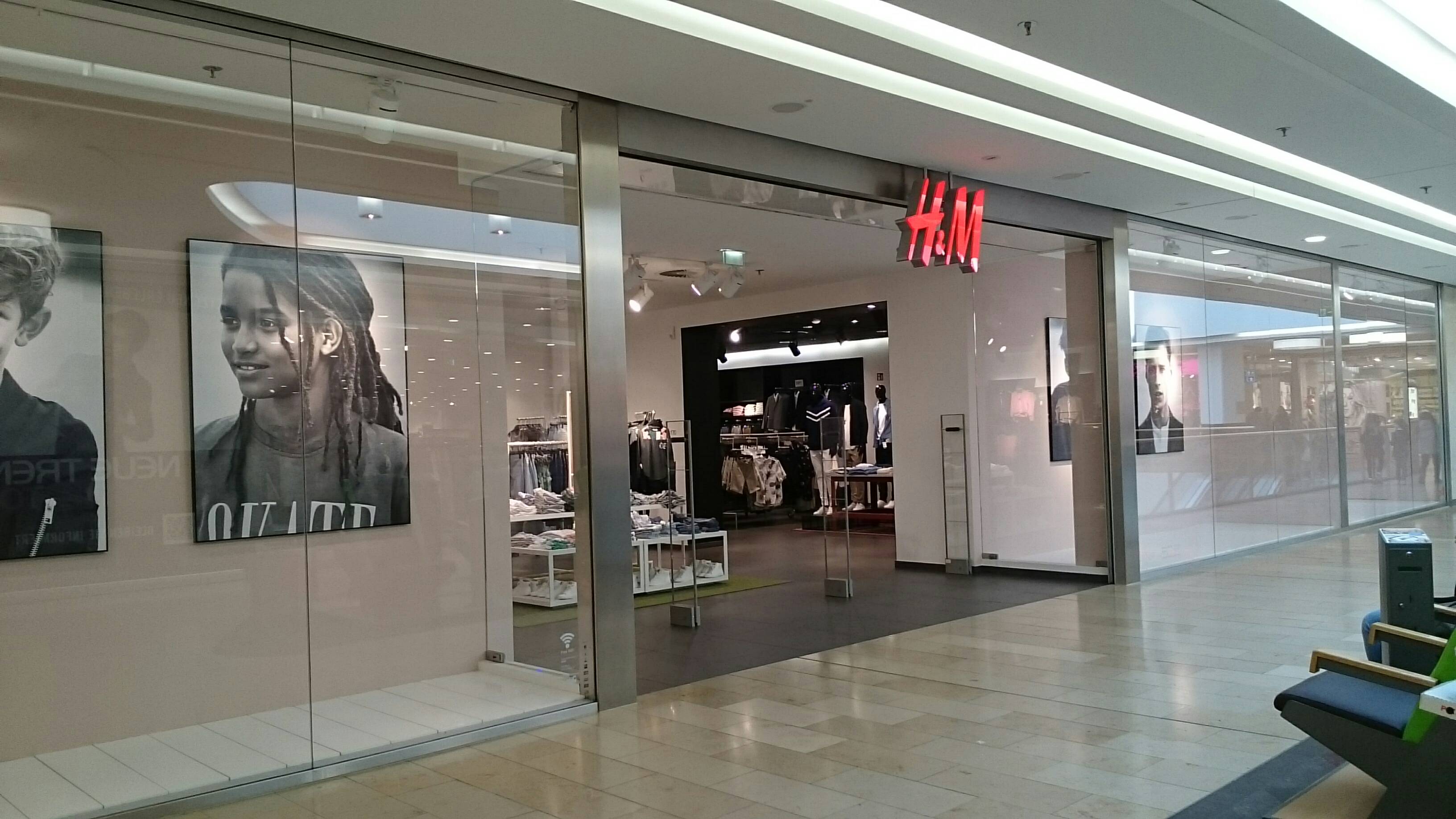 Bild 1 H&M in Hamburg