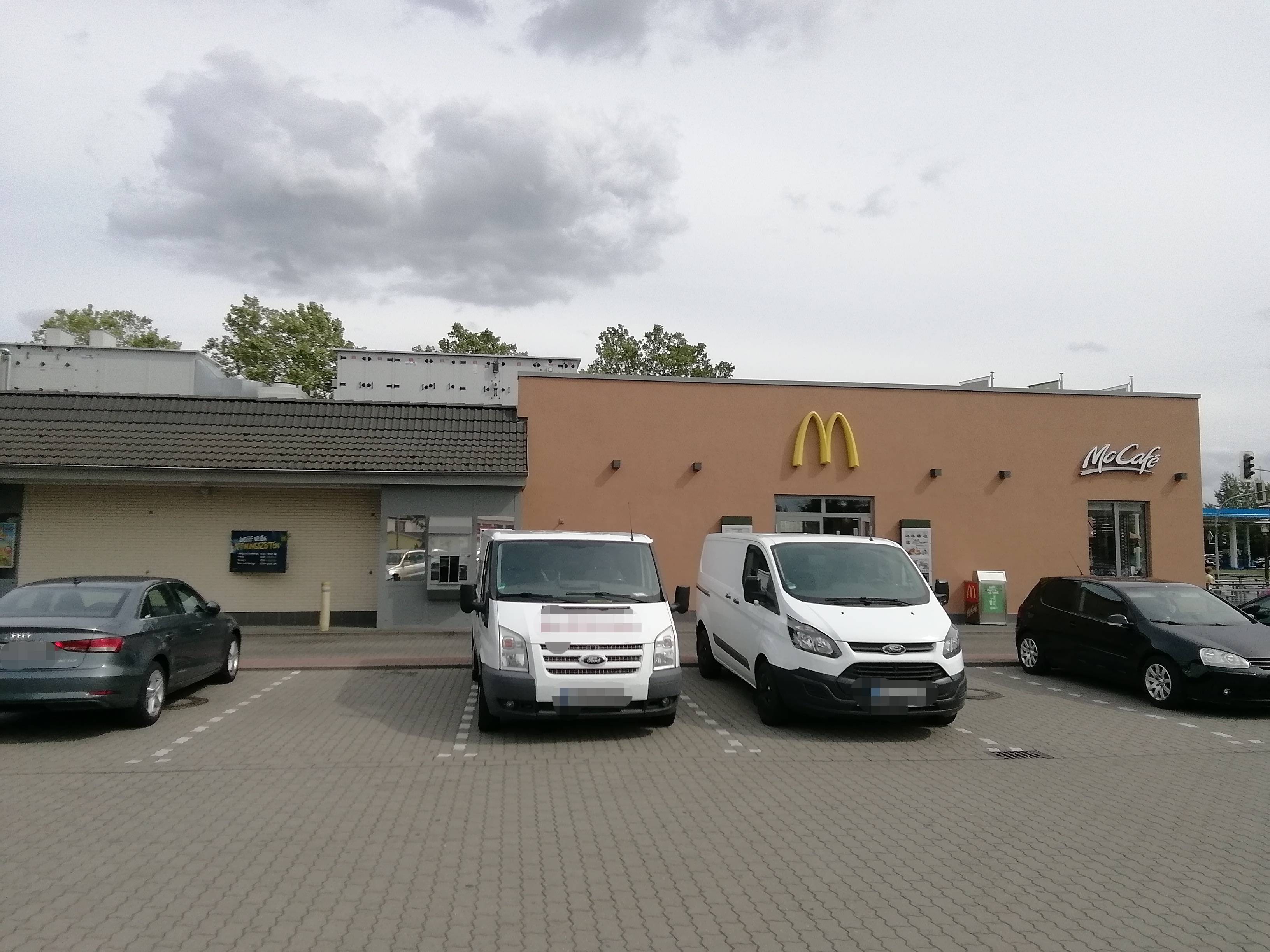 Bild 1 McDonald's Restaurant in Stendal