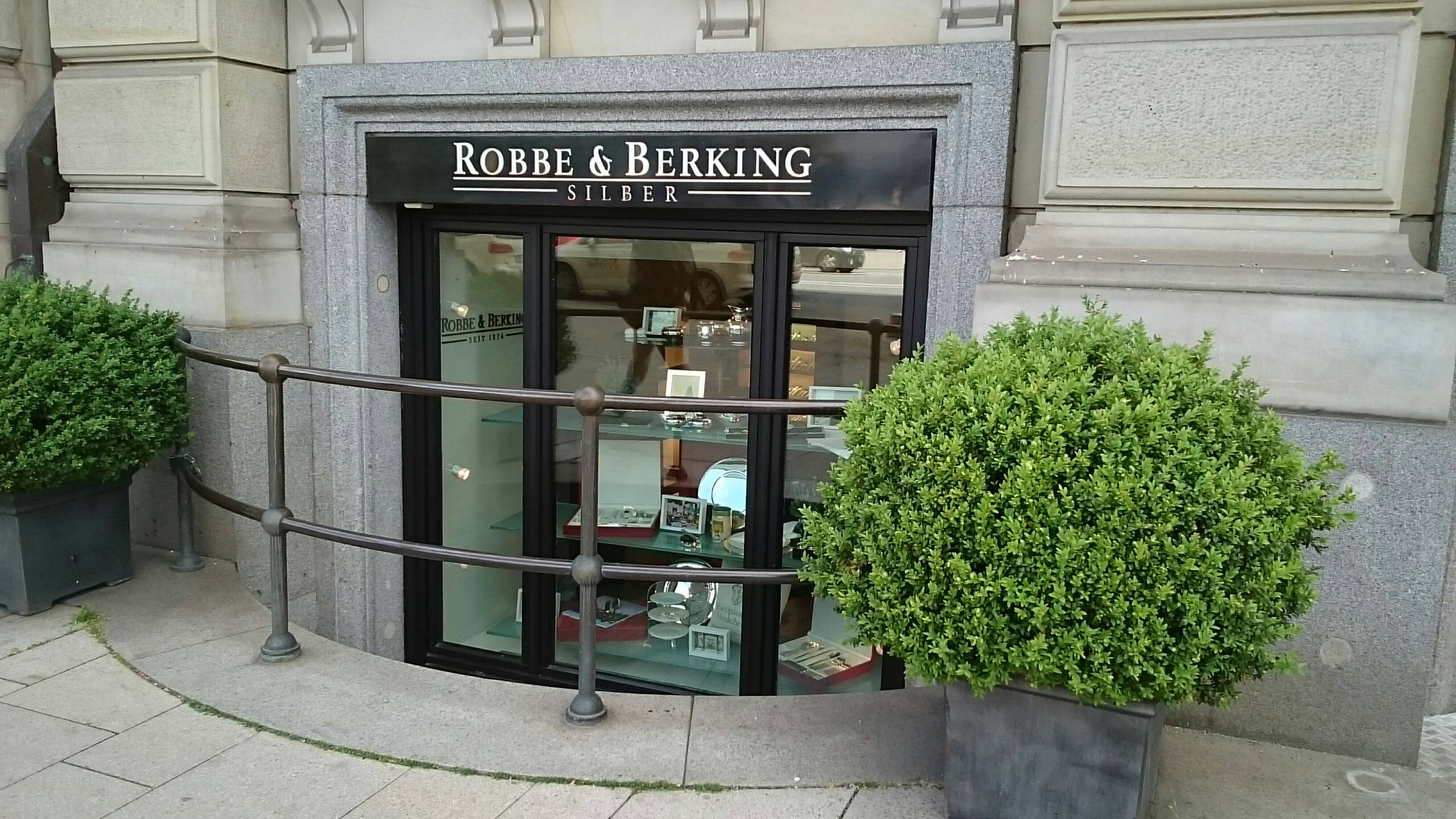 Bild 1 Robbe & Berking GmbH & Co. KG Silbermanufaktur seit 1874 in Hamburg