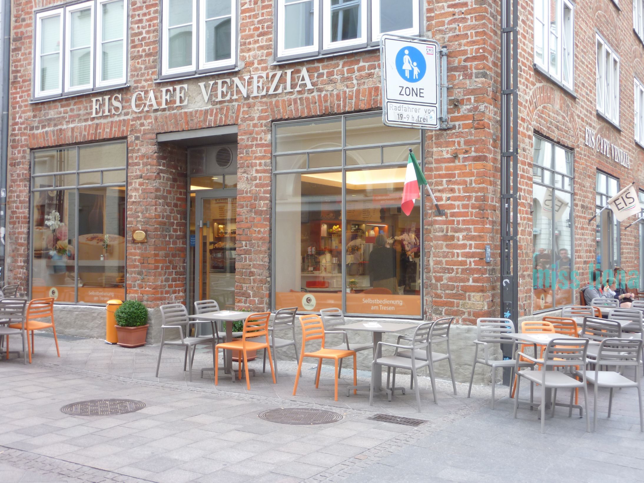 Bild 5 Eis Cafè Venezia in Lübeck