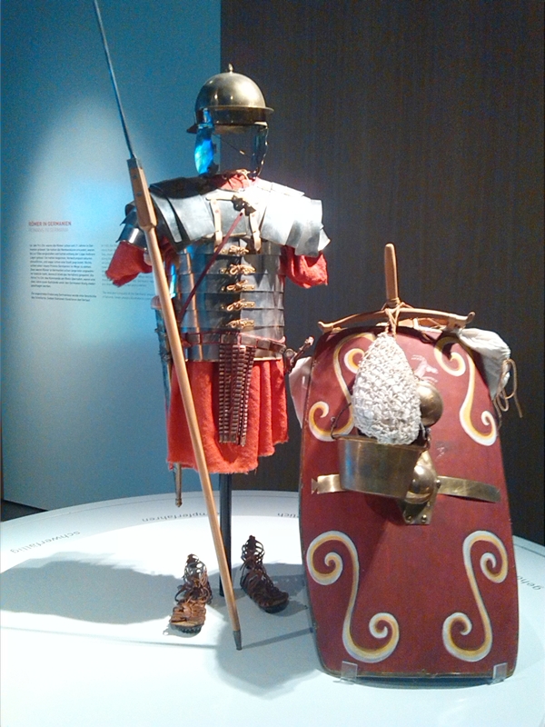 Waffen und Ausrüstung eines römischen Legionärs