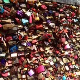 Liebesschlösser auf der Hohenzollern Brücke in Köln