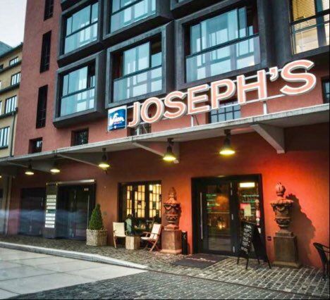 Joseph“s Restaurant im Rheinauhafen in Köln 
