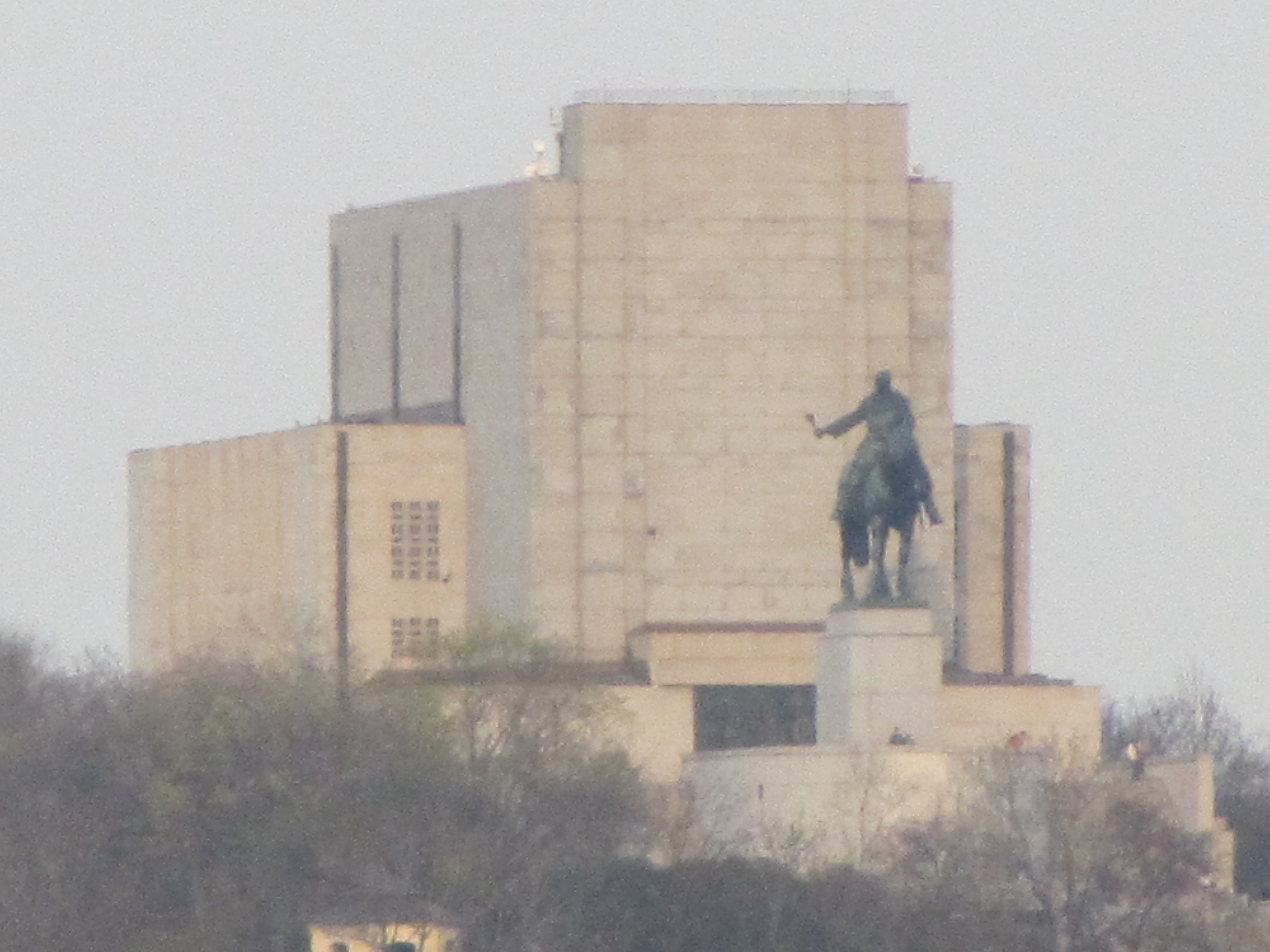 Nationaldenkmal in Prag mit der größten Reitertsatue der Welt
