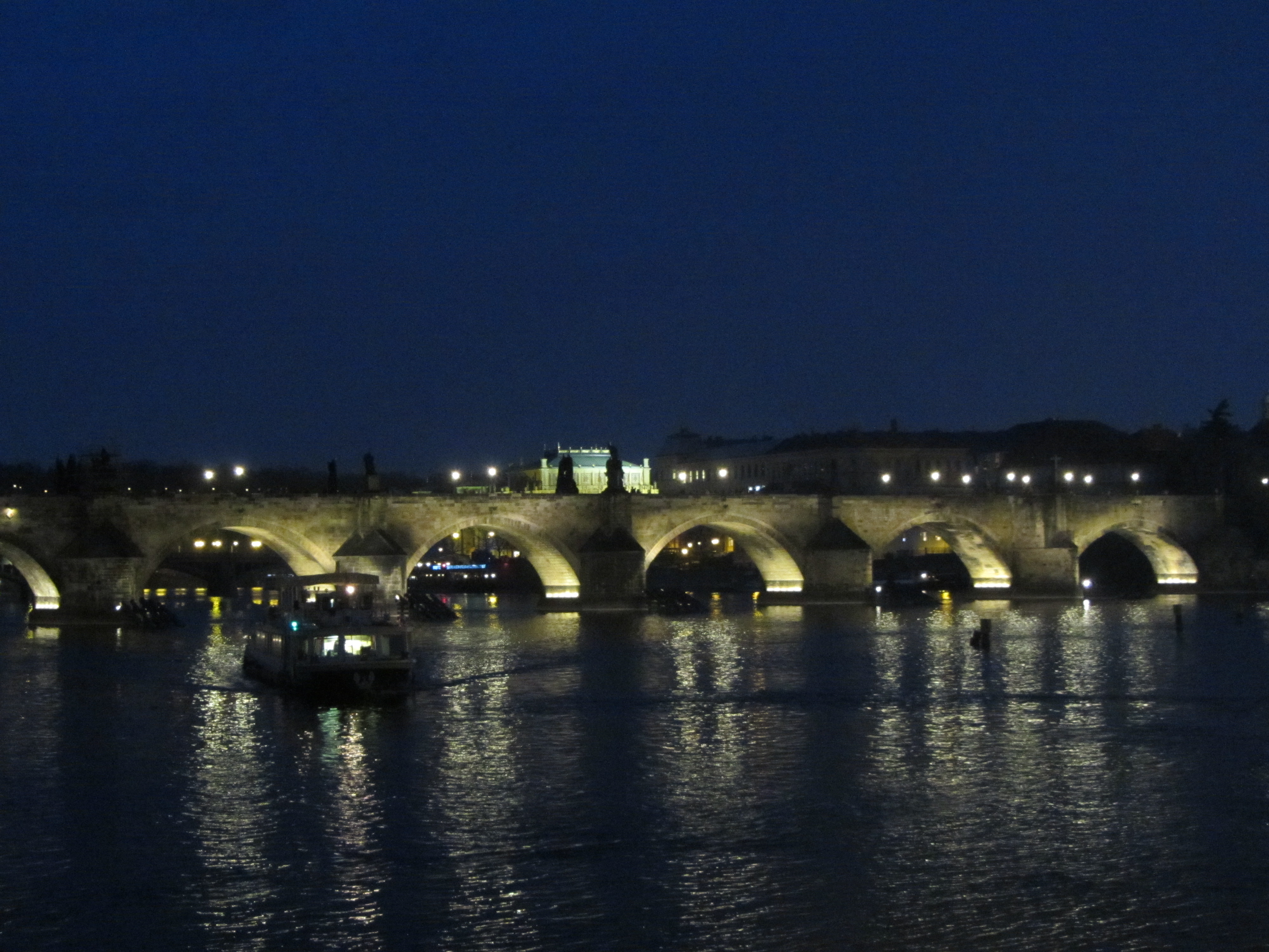 Blick auf die Karlsbrücke von der Prager Kleinseite aus
