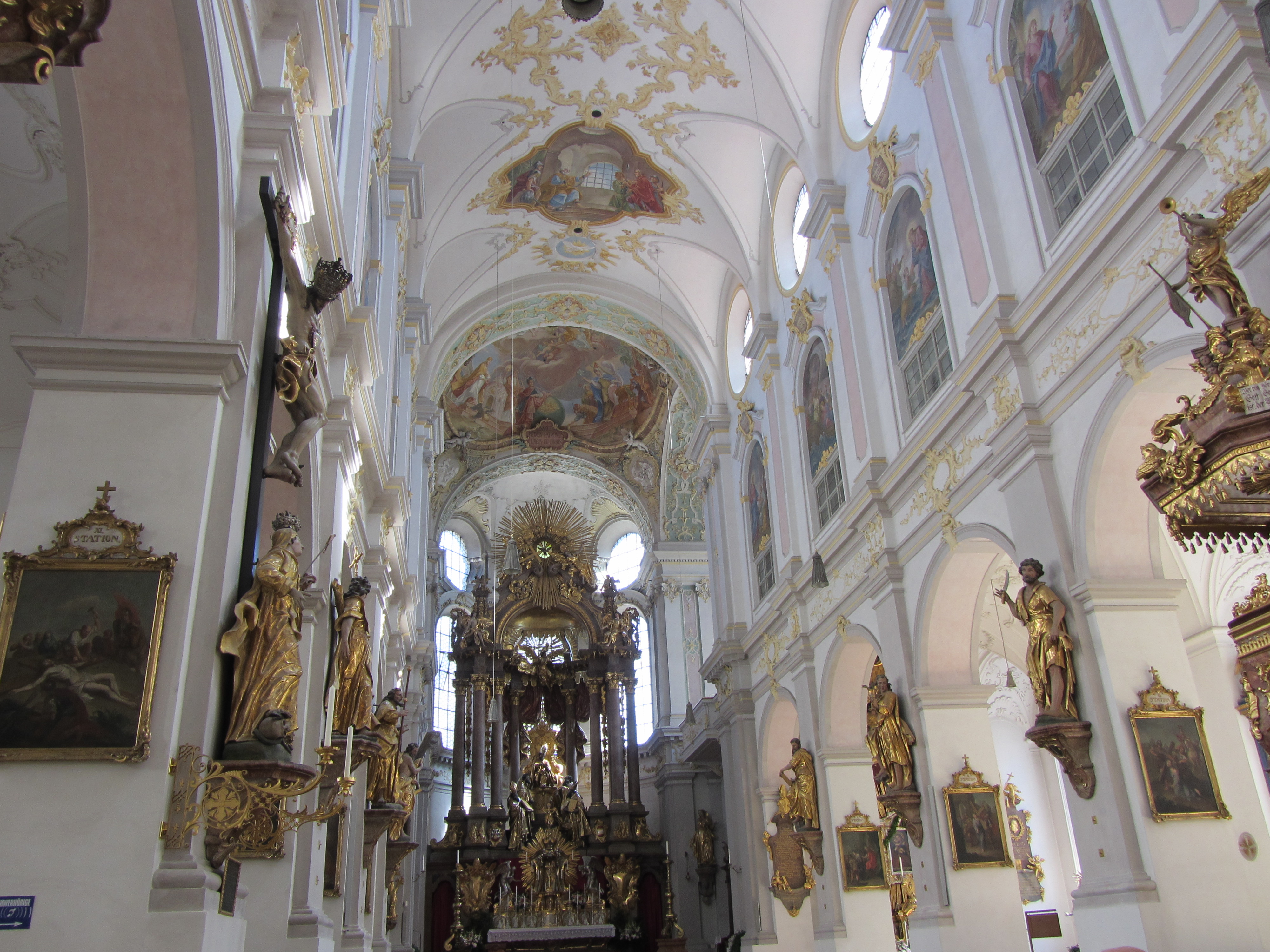 Bild 56 Kath. Kirchenstiftung St. Peter in München