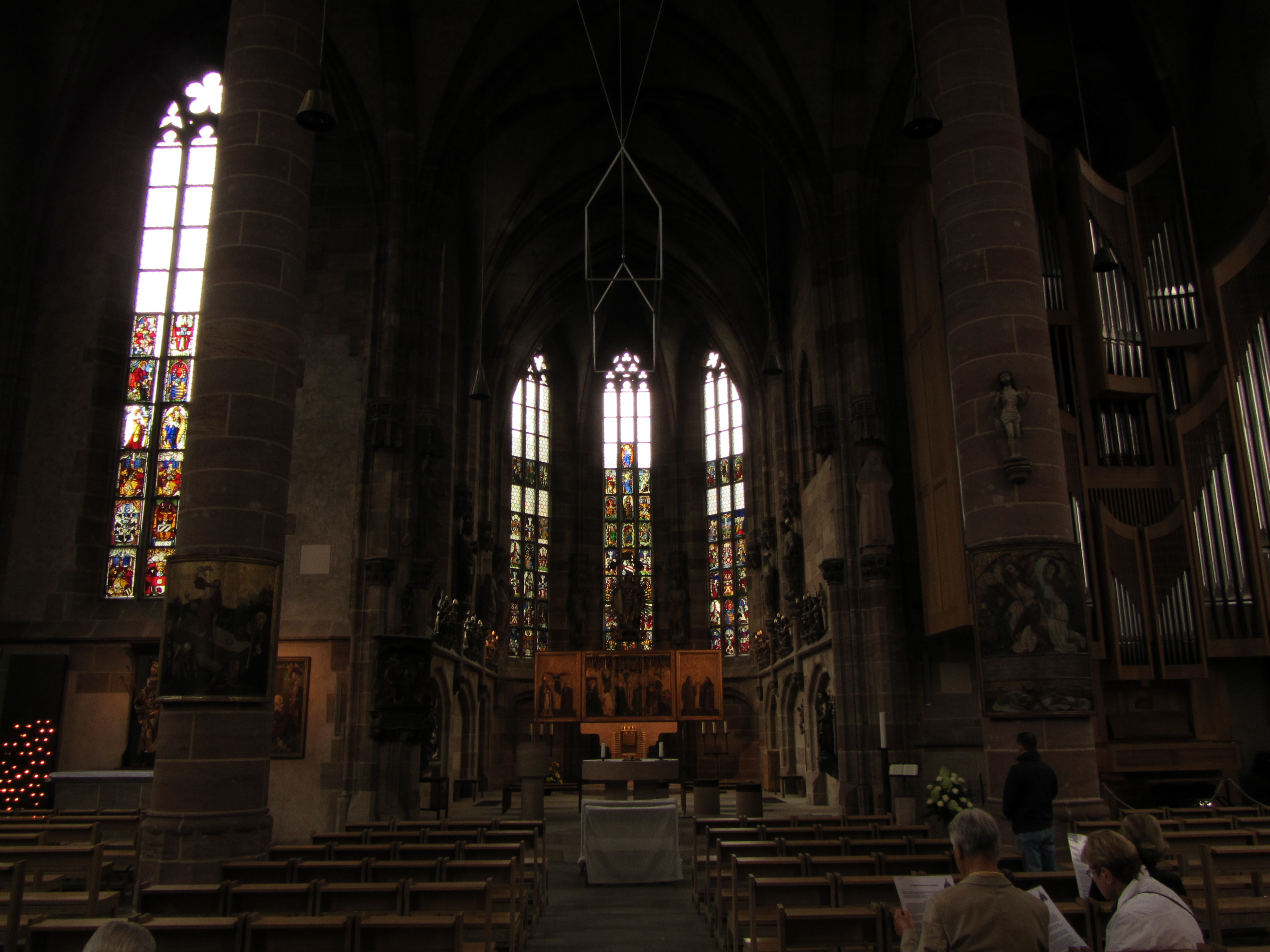 Bild 35 Kath. Pfarramt Frauenkirche (Zu Unserer Lieben Frau) in Nürnberg