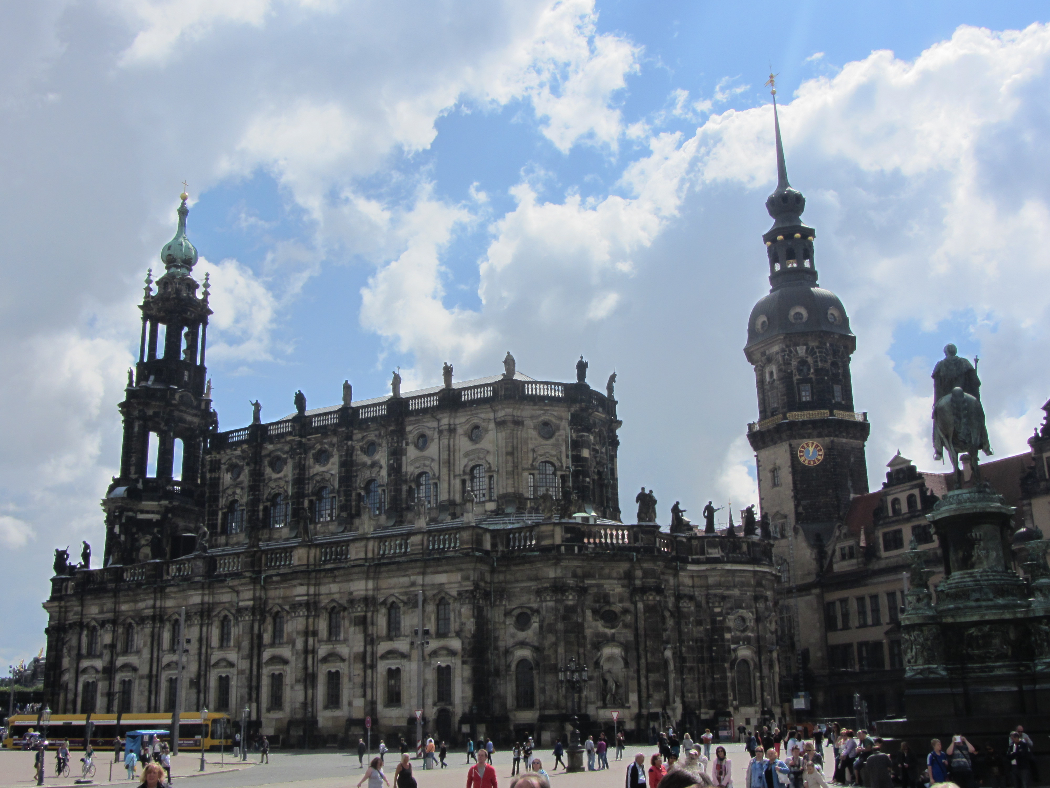 Sicht von der Semperoper in Dresden aus