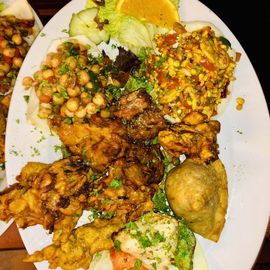 Sitara mix 
Chaat , Samosa, Bhelpuri, pakora