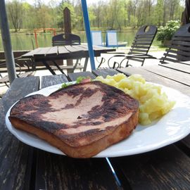 Leberkas mit Kartoffelsalat 5,50