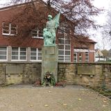 Dortmund Huckarde - Kriegerdenkmal an der Kirche in Dortmund