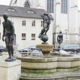 Brühmann-Brunnen 'Lebenskreis – Das Leben besiegt den Tod' in Halle an der Saale