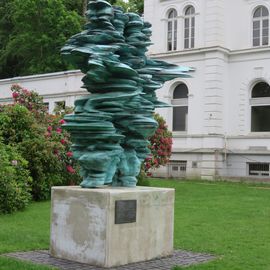 Domagk-Skulptur (2013) von Tony Cragg
