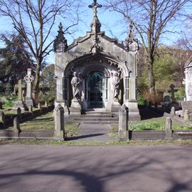 London, Cemetery / Earl's Court