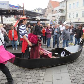 auf dem Marktplatz