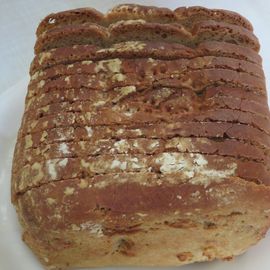 ½ Roggenbrot (1.80€)